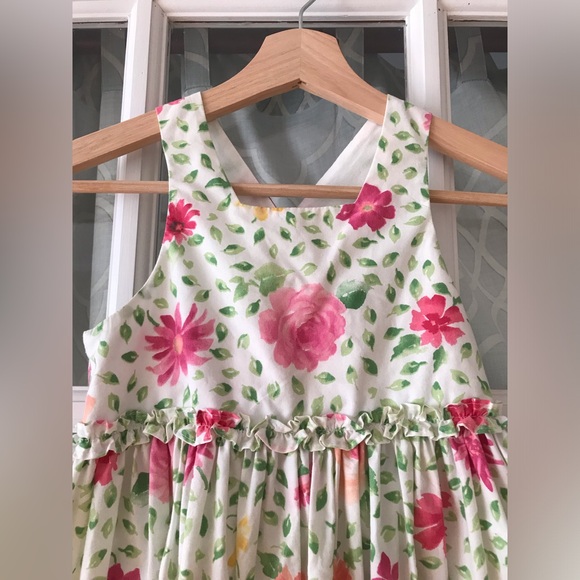 Kelly’s Kids size 6 excellent used condition floral dress, back button feature - Picture 7 of 7